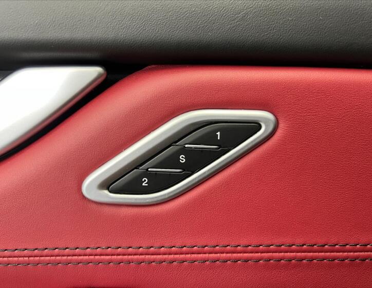 Maserati Levante 27