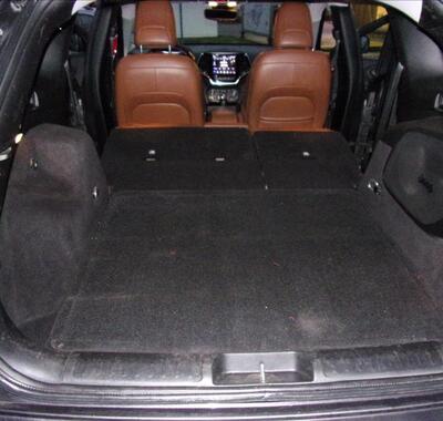 Jeep Cherokee 14