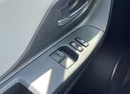 Toyota Yaris 24