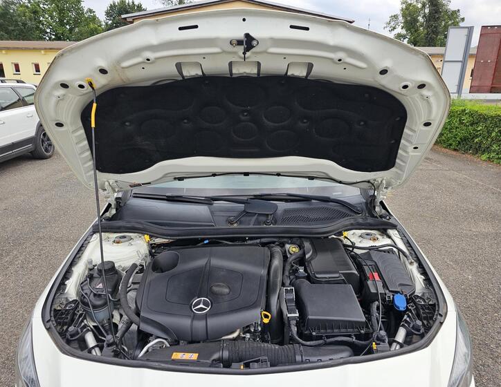 Mercedes-Benz CLA 42
