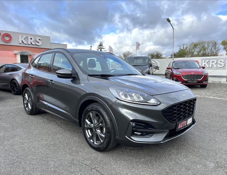 Ford Kuga 1
