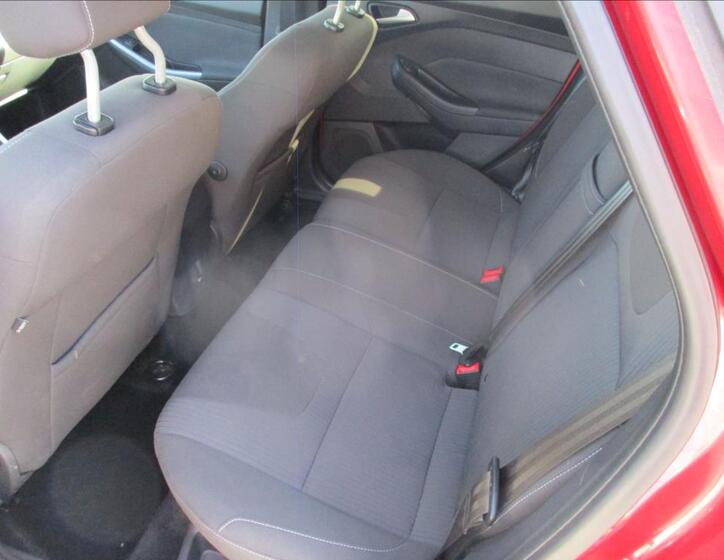Ford Focus 14