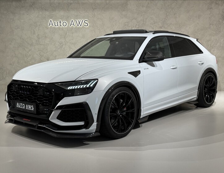 Audi RS Q8 1