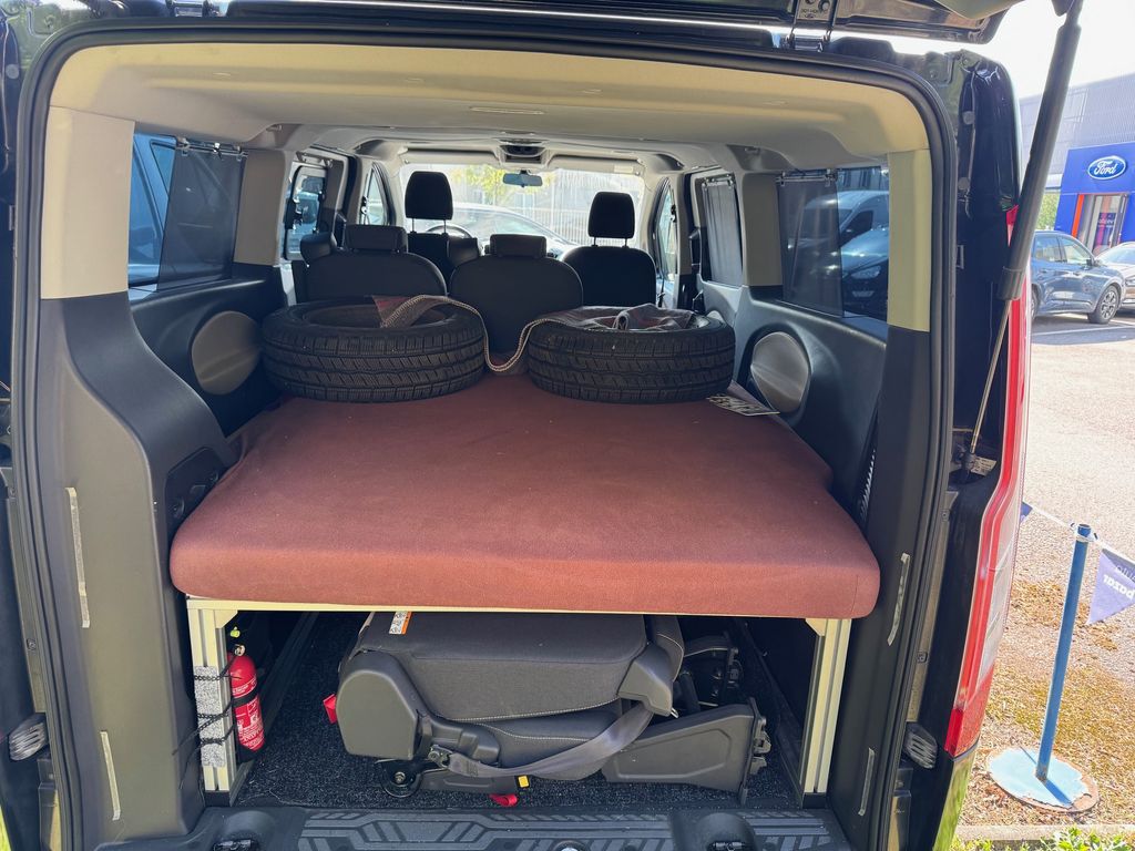 Ford Tourneo Custom