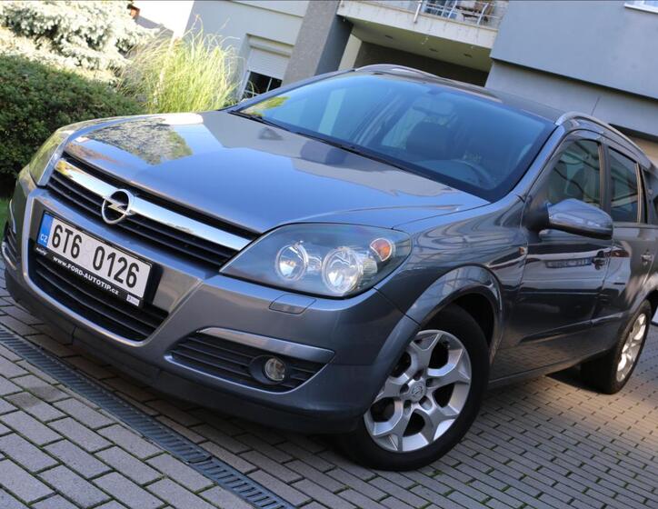 Opel Astra 4