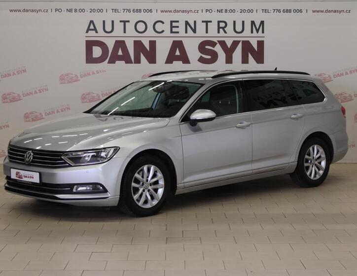 Volkswagen Passat 1