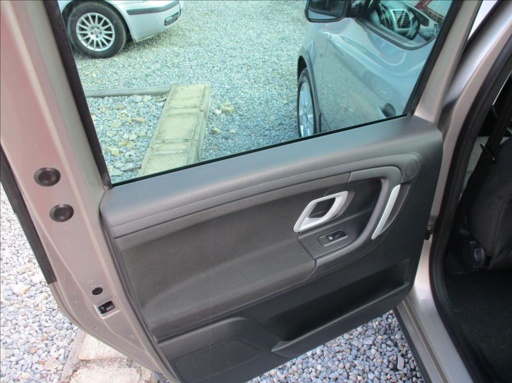 Škoda Roomster