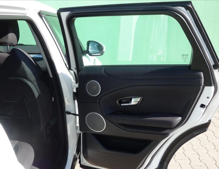 Land Rover Range Rover Evoque 32