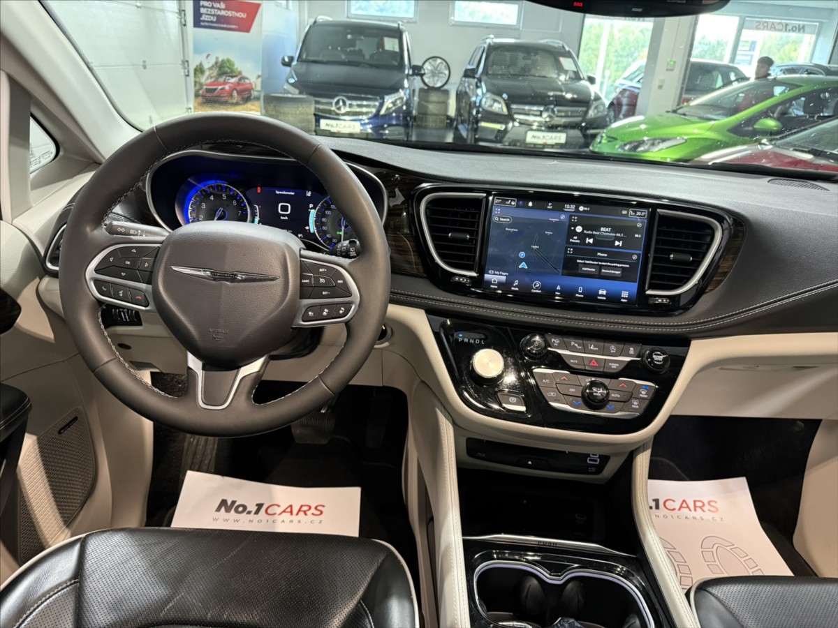 Chrysler Pacifica