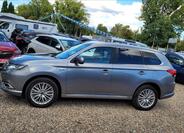Mitsubishi Outlander 3