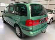 Volkswagen Sharan 4