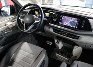 Volkswagen Multivan 12