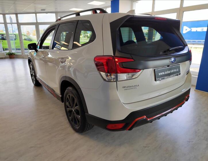 Subaru Forester 4