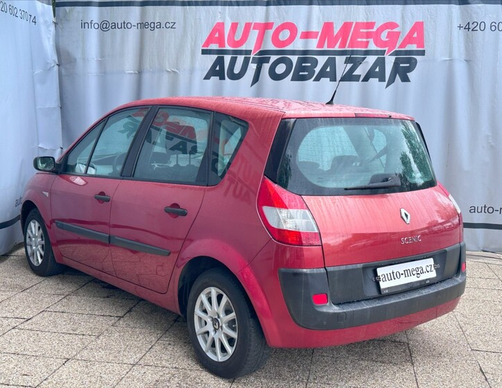 Renault Mégane 8