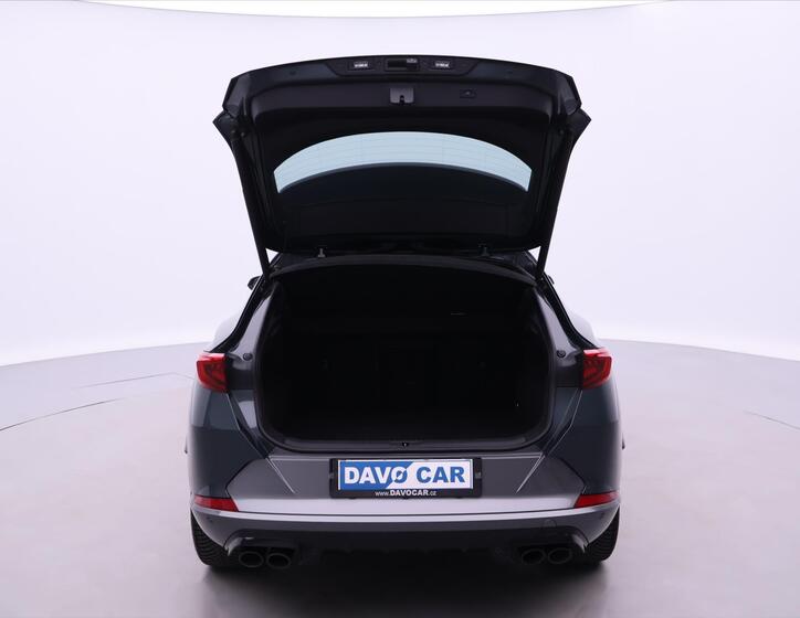 Cupra Formentor 9