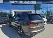 BMW X7 9