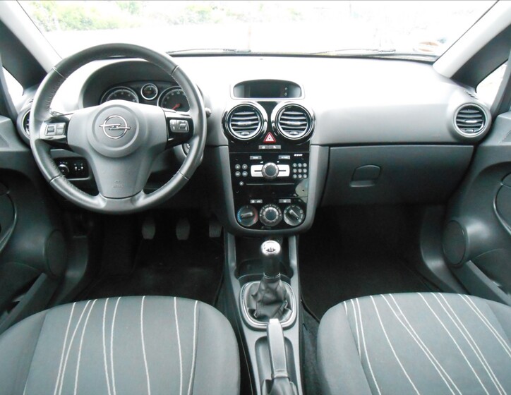 Opel Corsa 8
