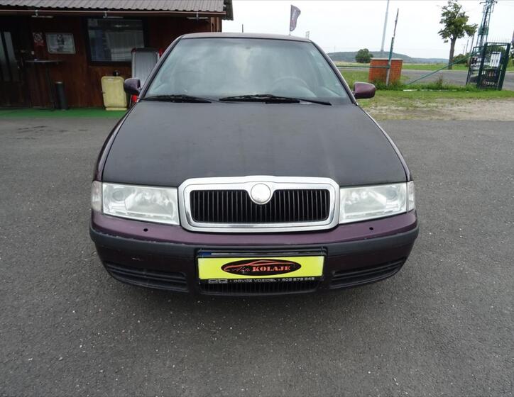 Škoda Octavia 1