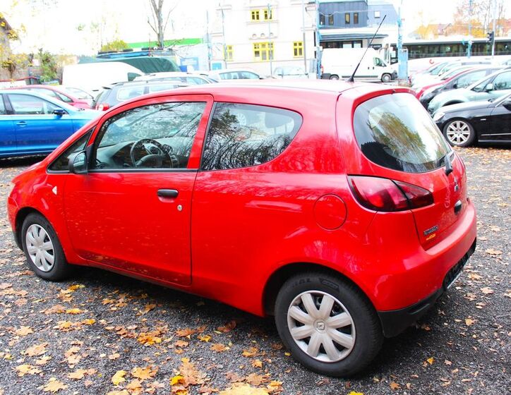Mitsubishi Colt 7