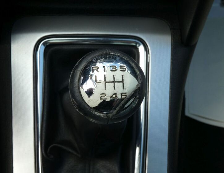 Peugeot 407 30