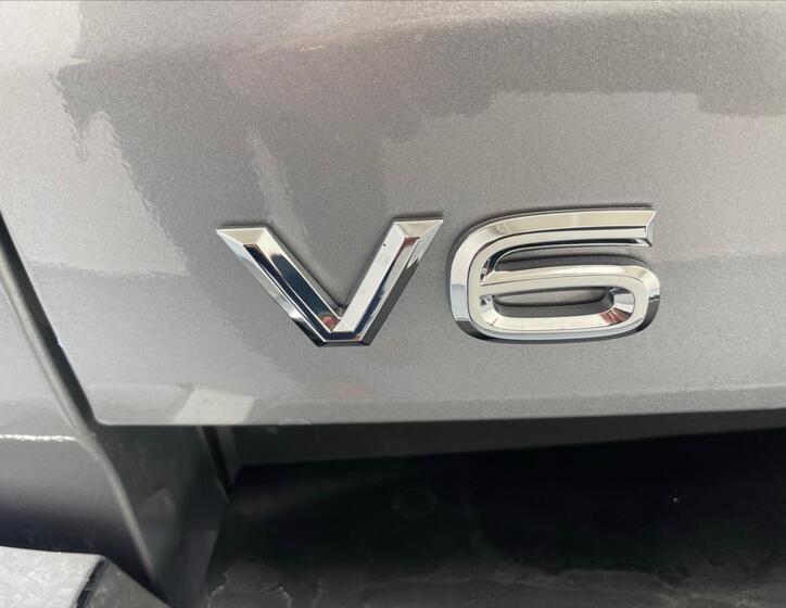 Volkswagen Amarok 25
