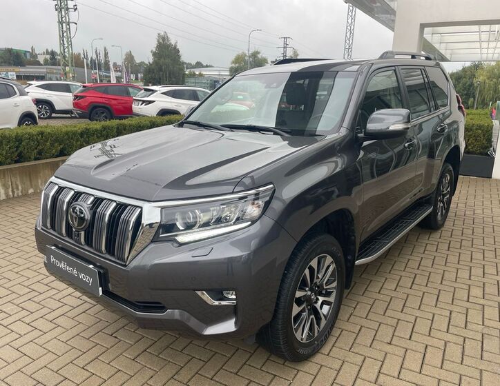 Toyota Land Cruiser 2
