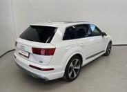 Audi Q7 2