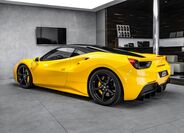 Ferrari 488 7