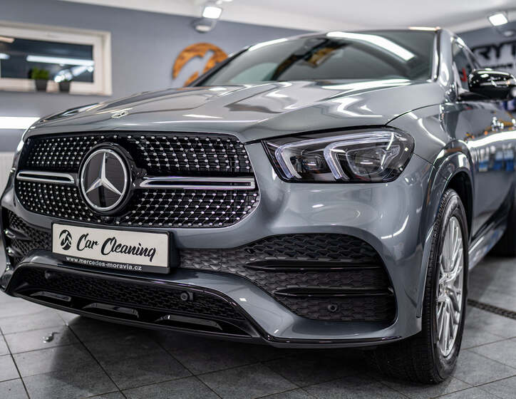 Mercedes-Benz GLE 2