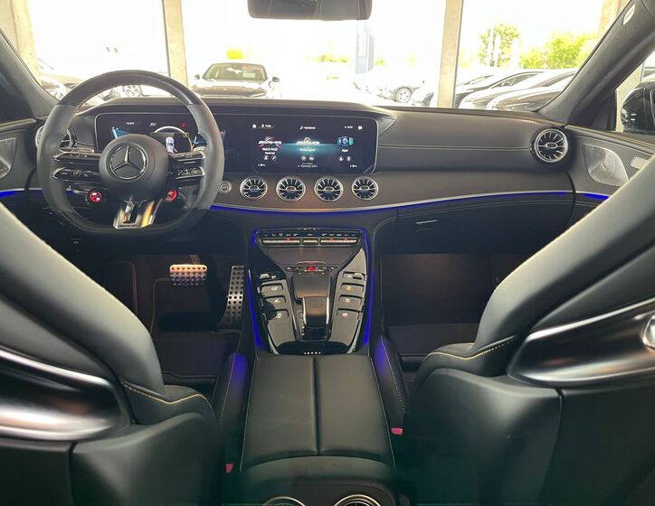 Mercedes-Benz AMG GT 24