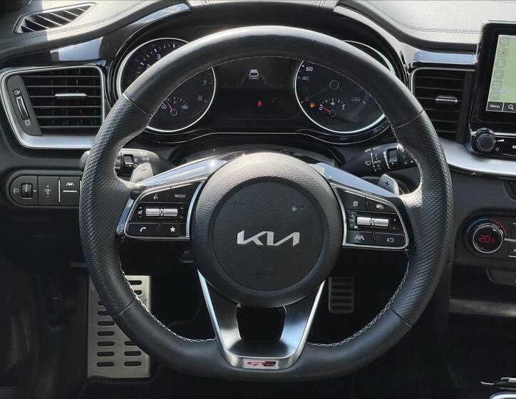 KIA ProCeed 8