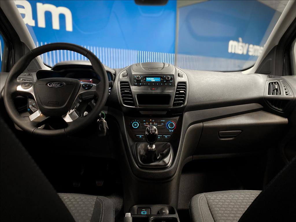 Ford Transit Connect 6