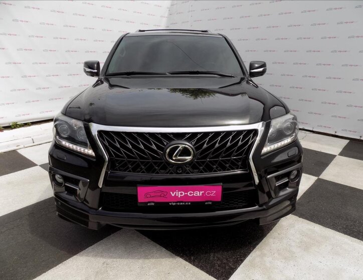Lexus LX 570 4