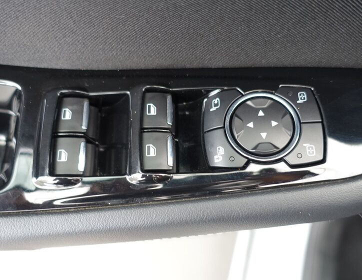 Ford S-MAX 20