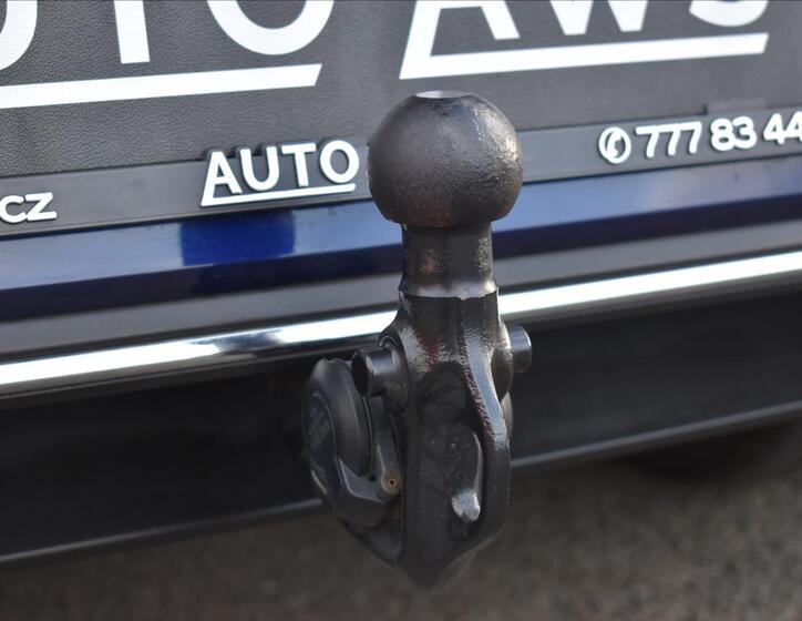 Volkswagen Golf 11