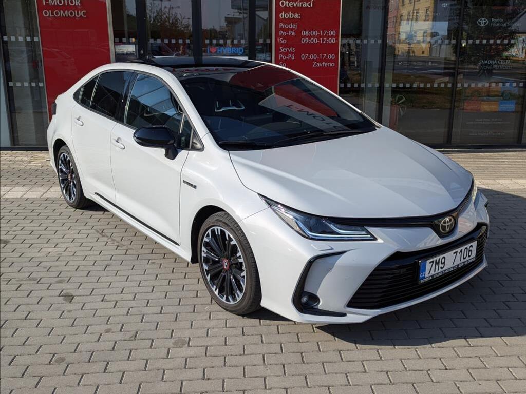 Toyota Corolla 2