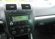 Volkswagen Jetta 11