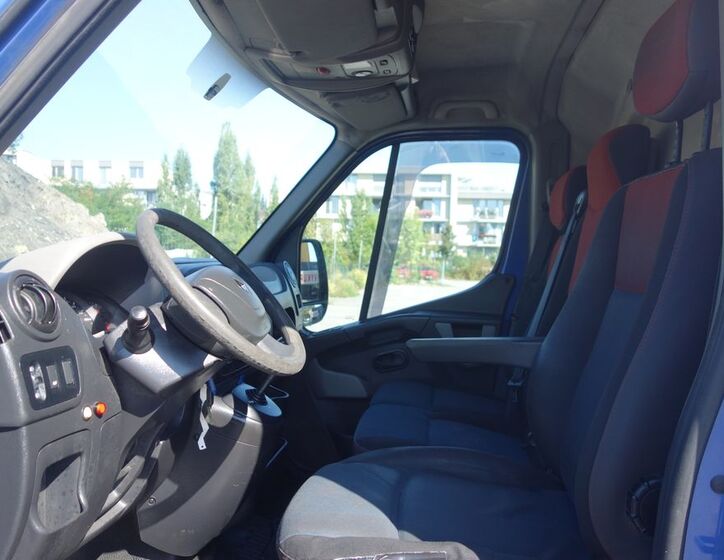 Renault Master 19