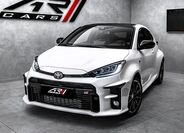 Toyota Yaris 8