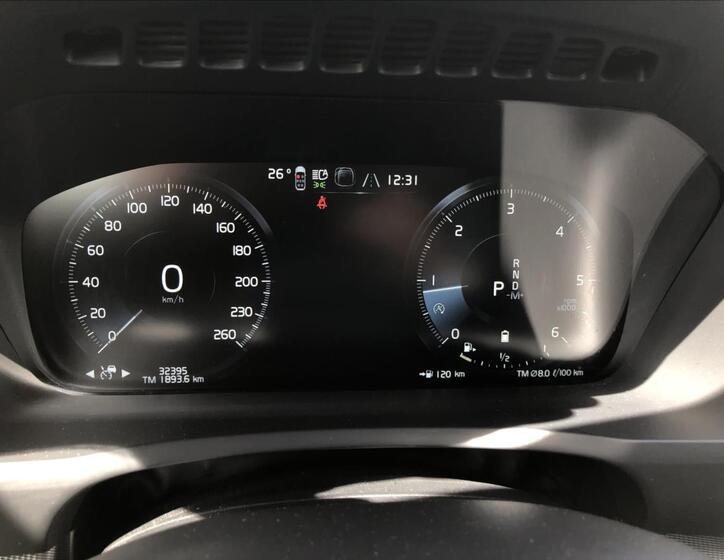 Volvo XC90 17