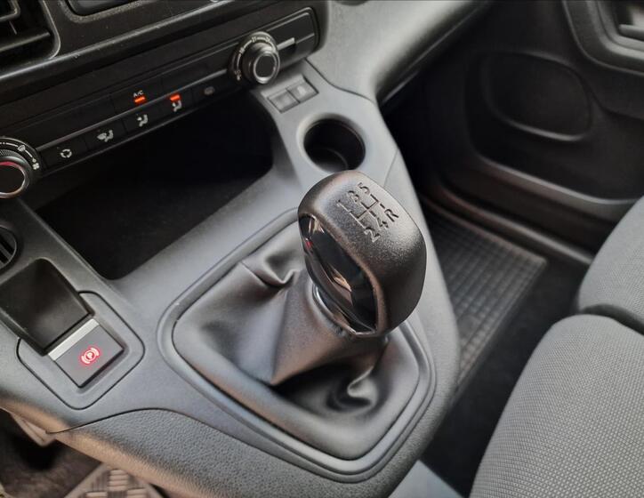 Opel Combo 34