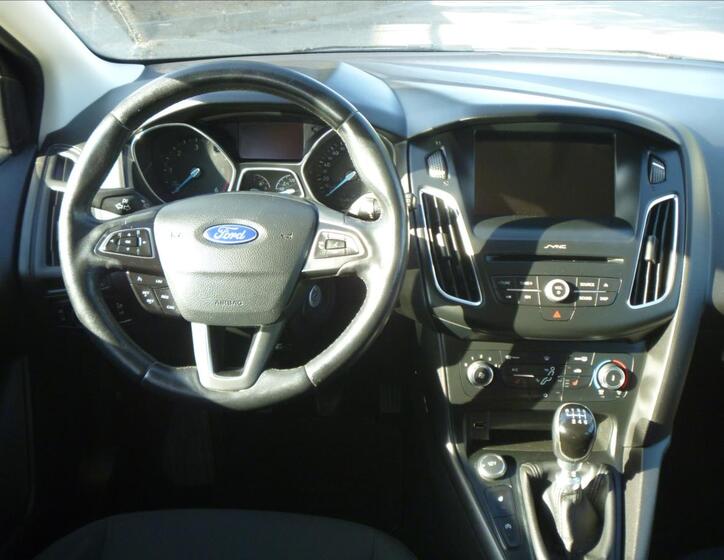 Ford Focus 14