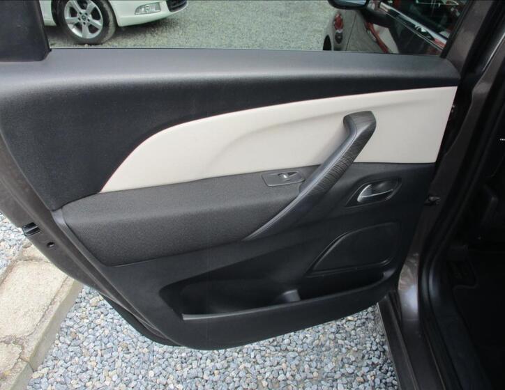 Citroën C4 Picasso 15