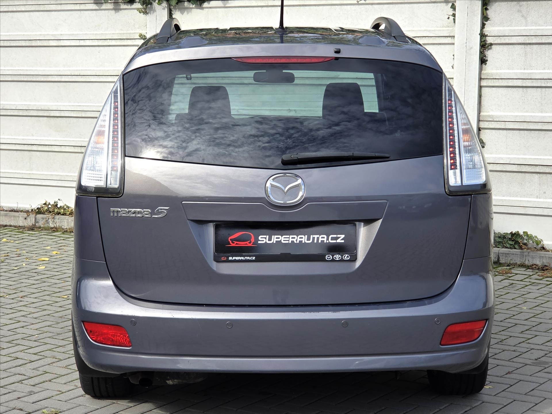 Mazda 5