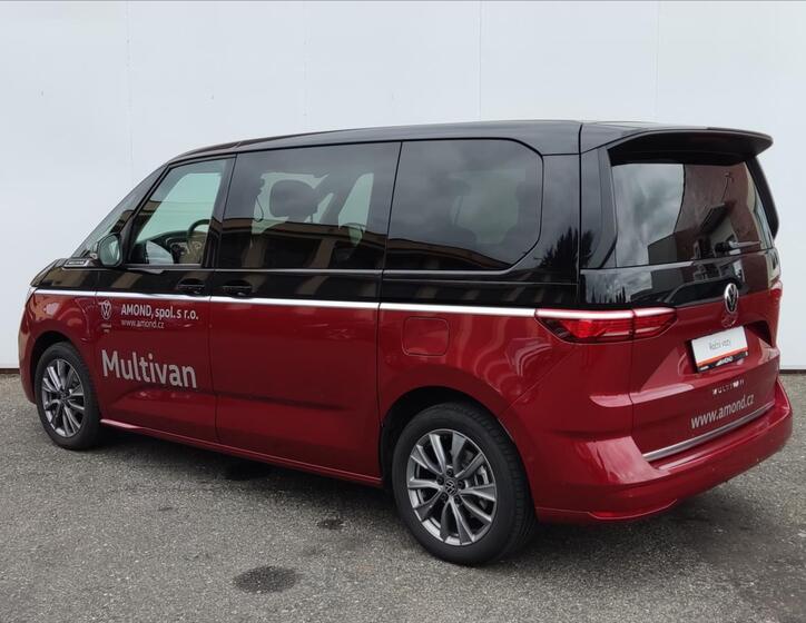 Volkswagen Multivan 28