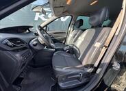 Renault Grand Scénic 13