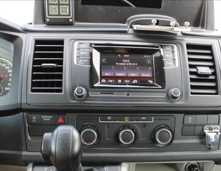 Volkswagen Transporter 27