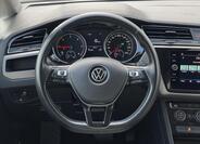 Volkswagen Touran 8