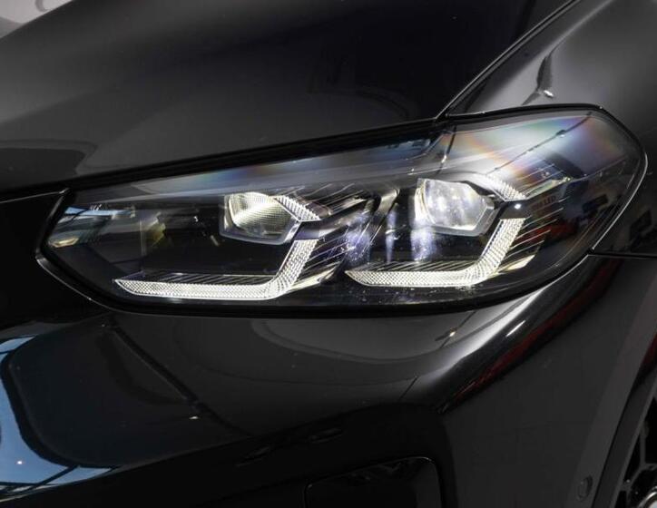 BMW X3 8