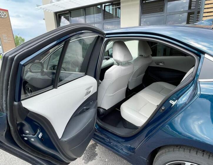 Toyota Corolla 18